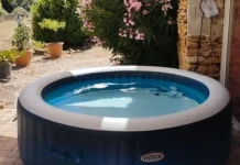 Comment nettoyer un spa gonflable très sale (même après des mois d’abandon) spa